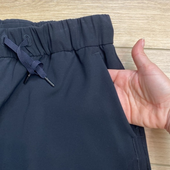 Lululemon | On the Fly | Pencil Skirt - Picture 7 of 14